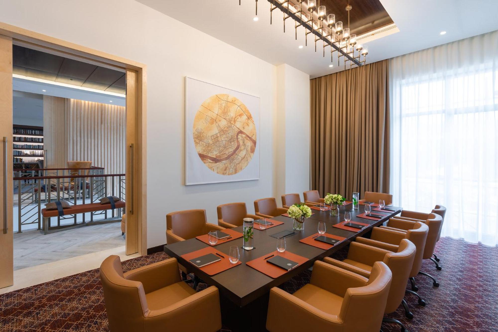 Viceroy Kopaonik Serbia Extérieur photo The boardroom of the Presidential Suite