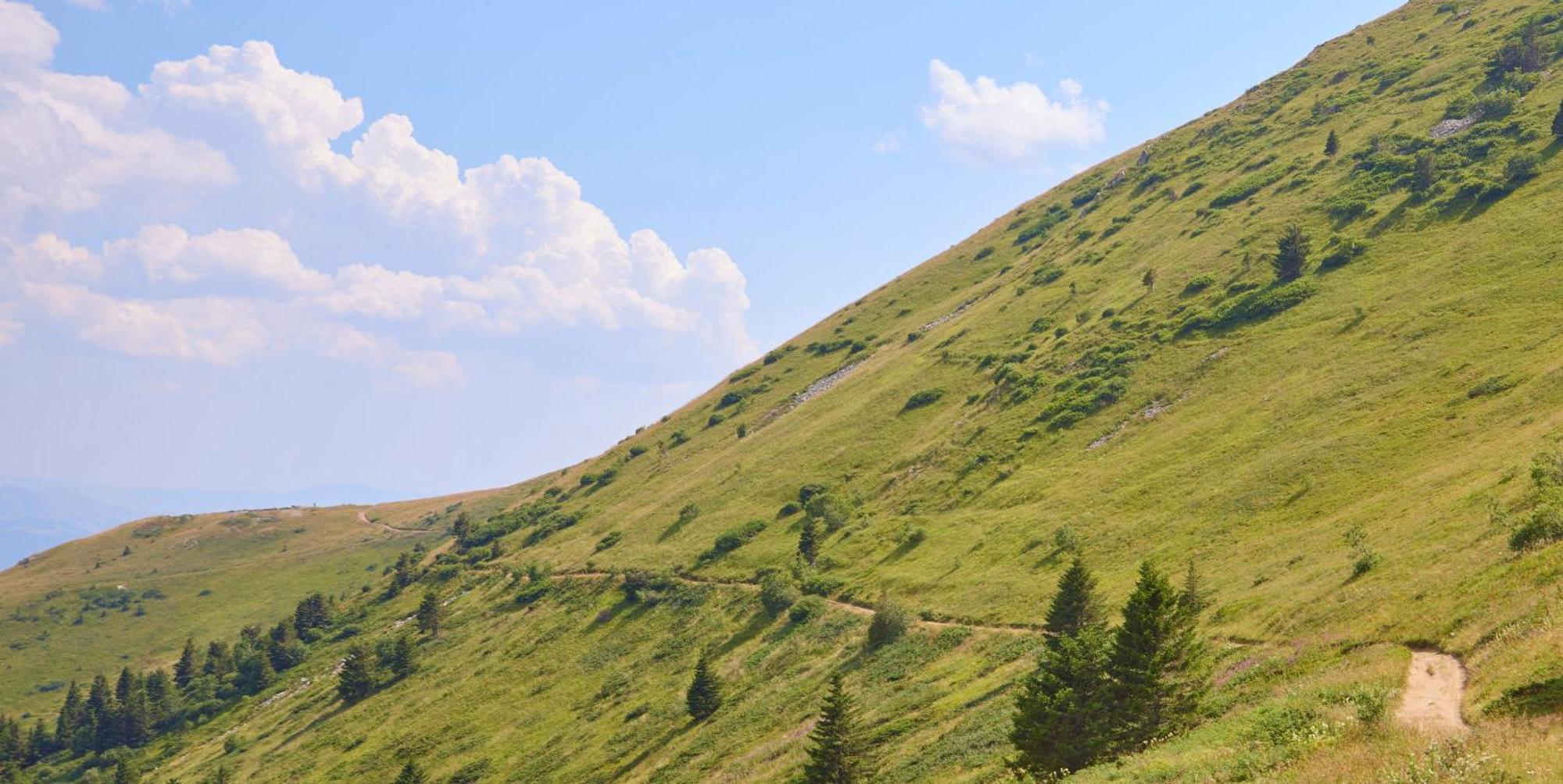 Viceroy Kopaonik Serbia Extérieur photo The road to the summit